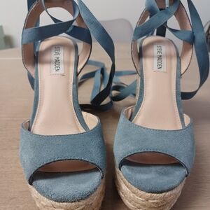 Steve Madden Beautiful Blue Women's Sexy "Secret Blue" Espadrille Tie-Up Sandals